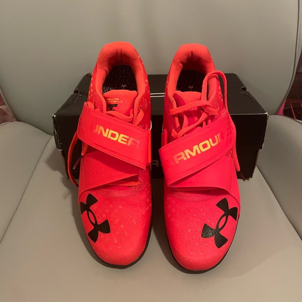 women’s jumping spikes
